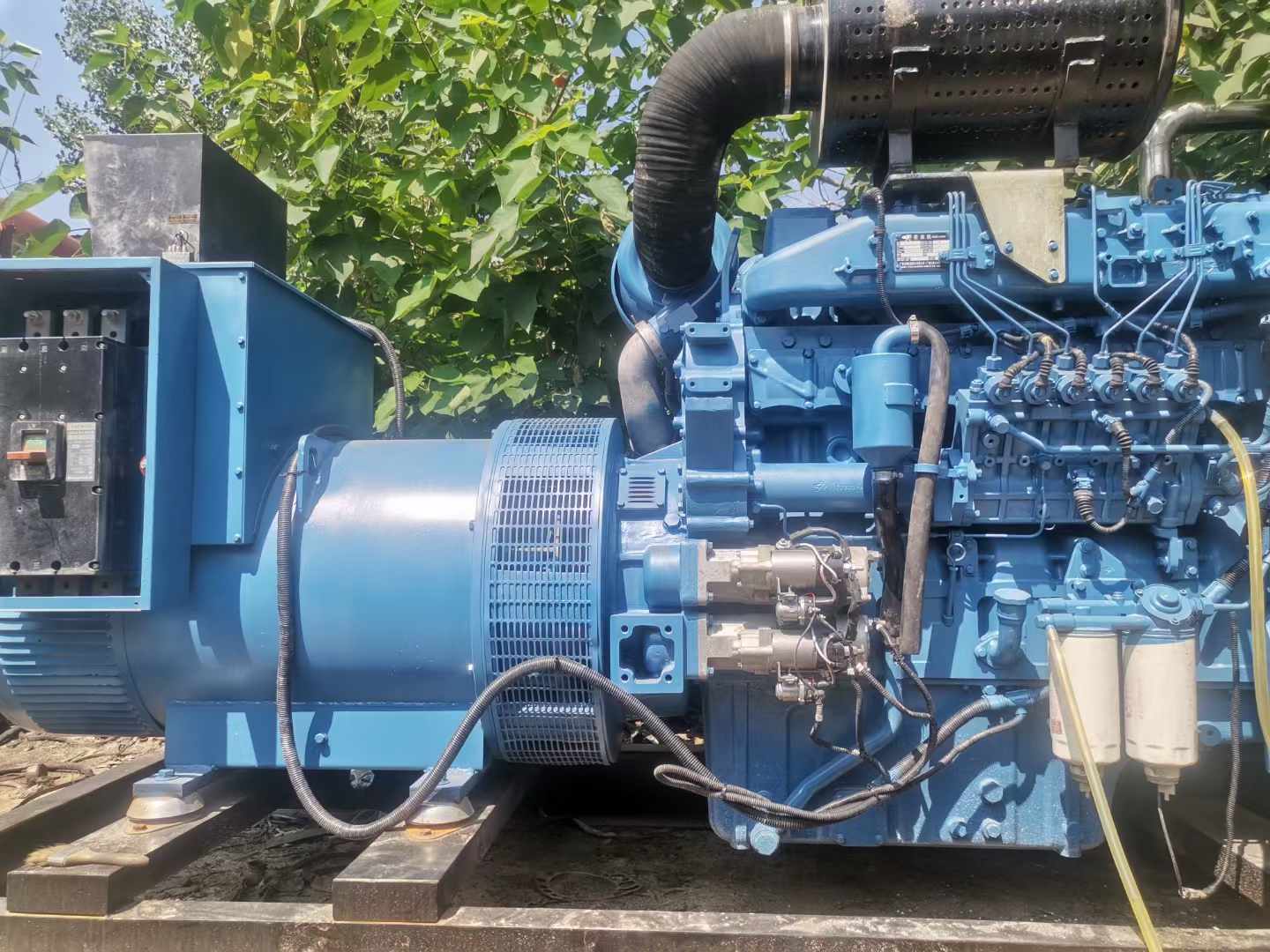墨玉详细说明降低 800kW 柴油发电机输出电流波动的方法